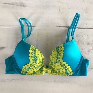 Very Sexy Victoria's Secret Push Up Bra